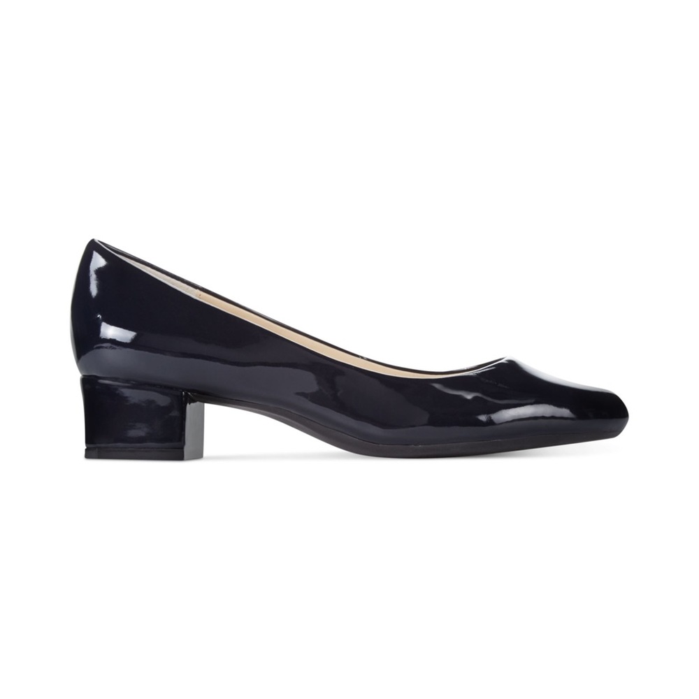 Adrienne Vittadini Black “Gisella” Block Heel Pump